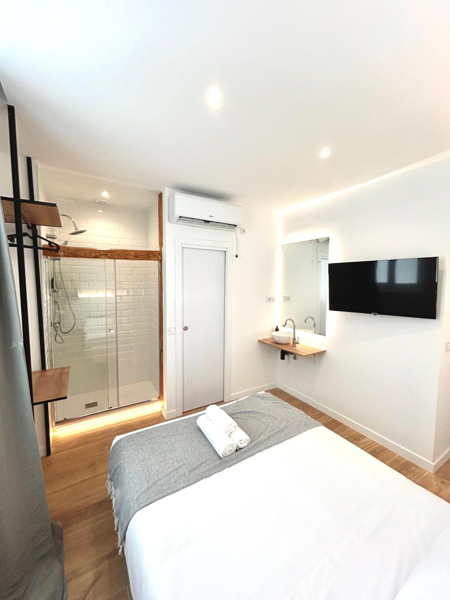 Casa De Huespedes San Andres Otel Madrid Dış mekan fotoğraf